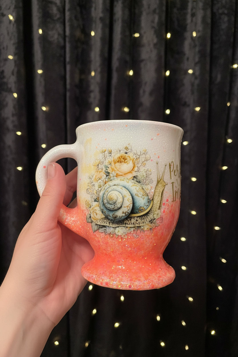 White and pink glow elegance mug