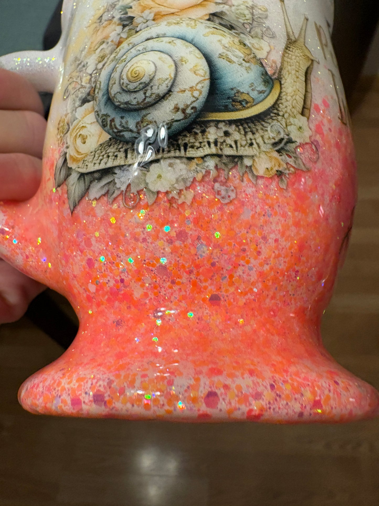White and pink glow elegance mug